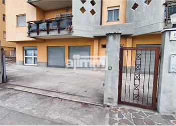 CATANZARO - MATER DOMINI - GARAGE 